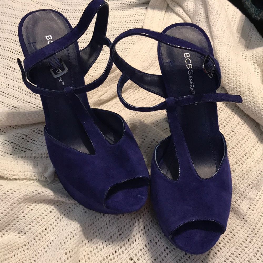 NWOT! BCBGeneration heels size 7